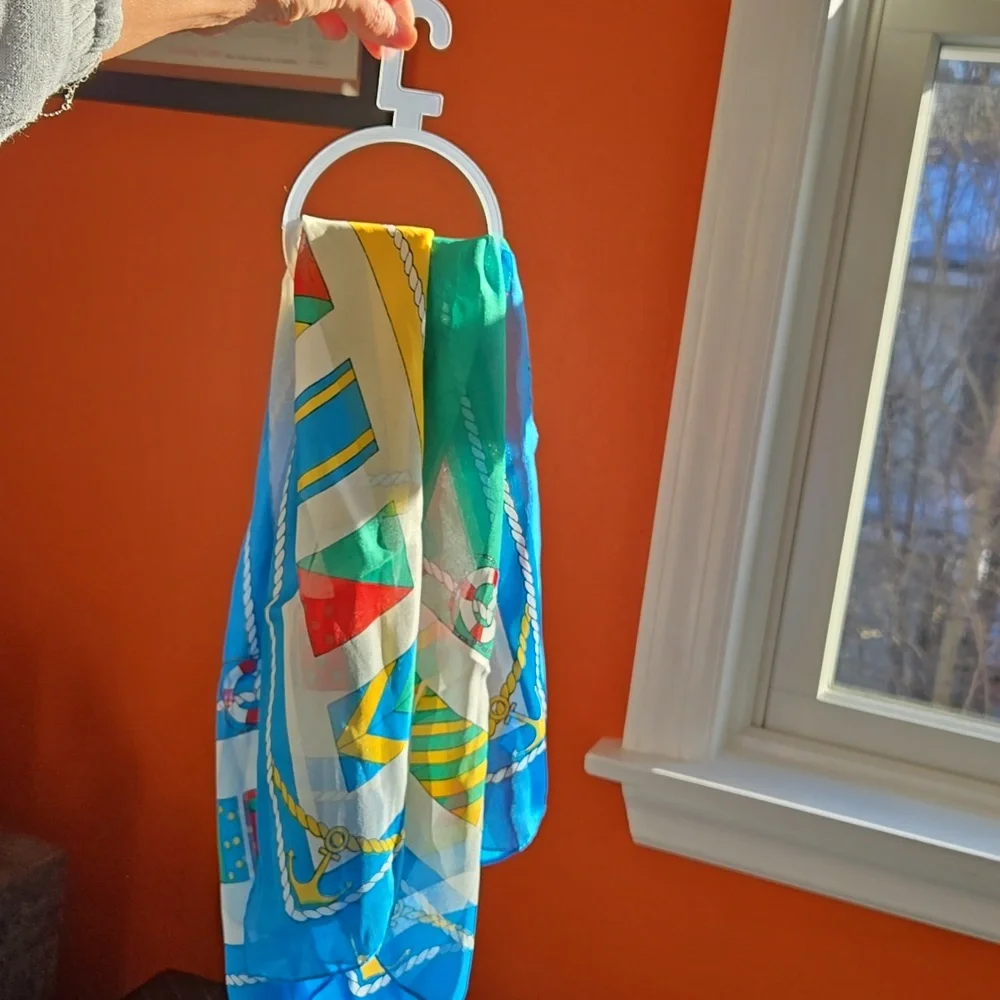 (8) Clear Plastic Scarf Accessories Hangers